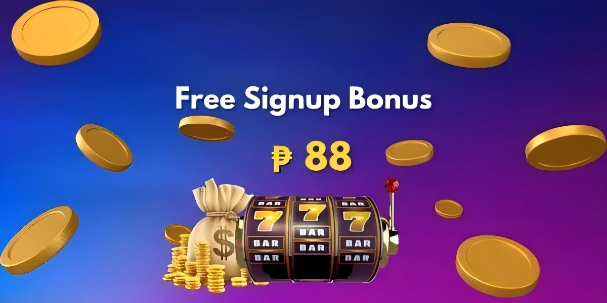 Promo banner showing a slot machine with golden sevens, a money bag and a free signup bonus offer